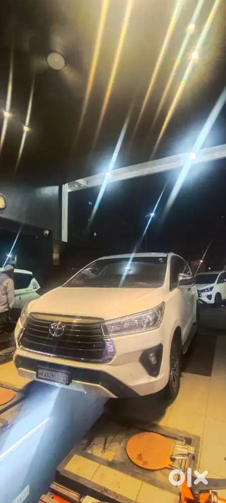 Toyota Innova Crysta 2022 Variant Diesel