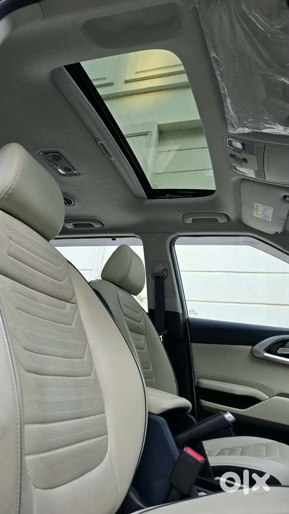 Kia Carens 1.5 Luxury Plus Diesel 6 Str, 2023, Diesel