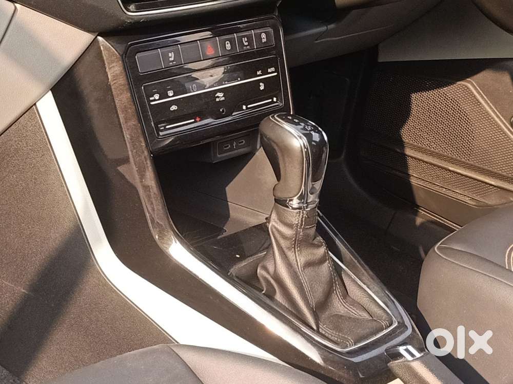 Skoda Kushaq 1.5 Tsi Style, 2022, Petrol