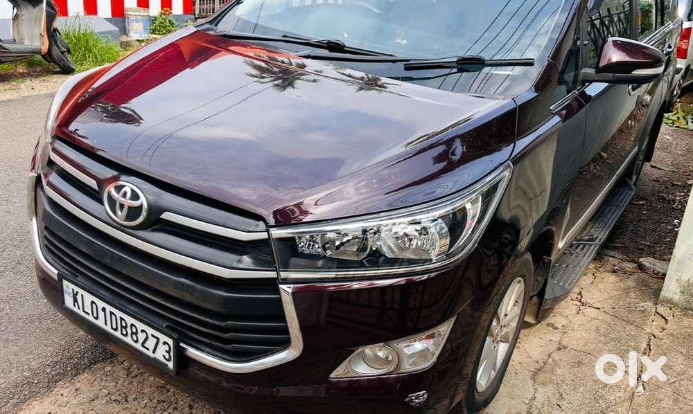 Innova  Crista For Sale