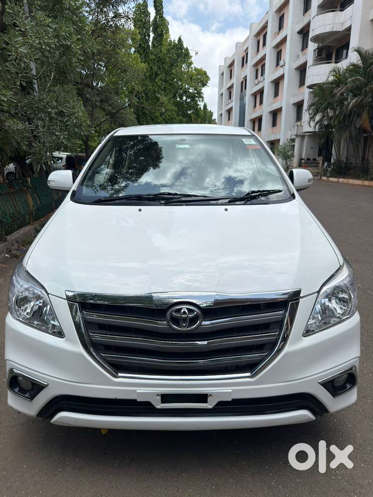 Toyota Innova Diesel 2015