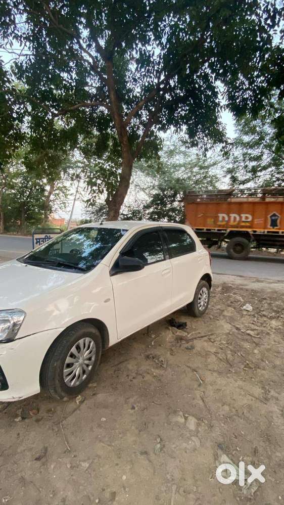 Etios Live ,2011 Model