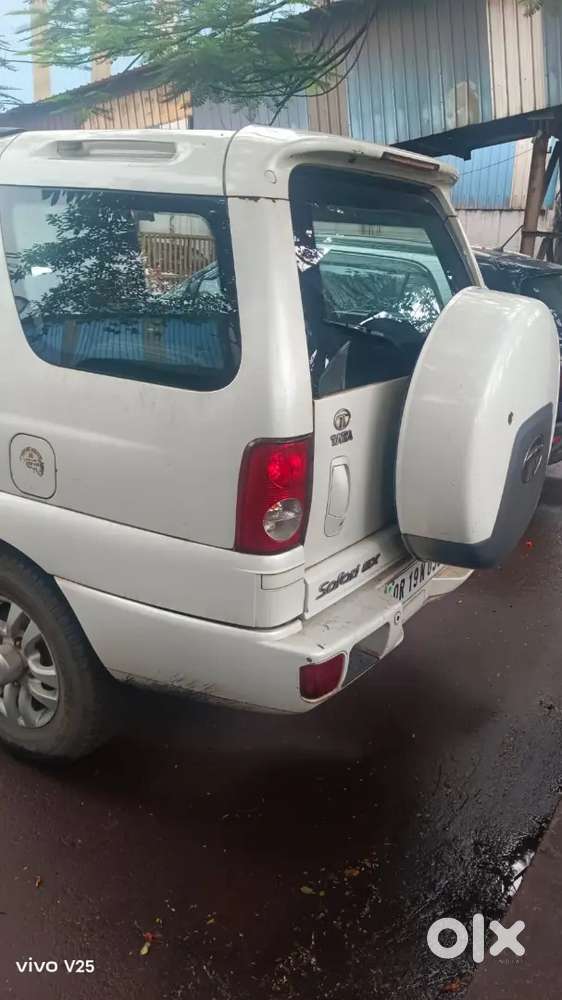 Tata Safari 2.2 Dicor 2011