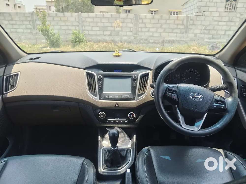 Well Maintained Hyundai Creta 1.6 Sx Plus, Rare Authentic Colour