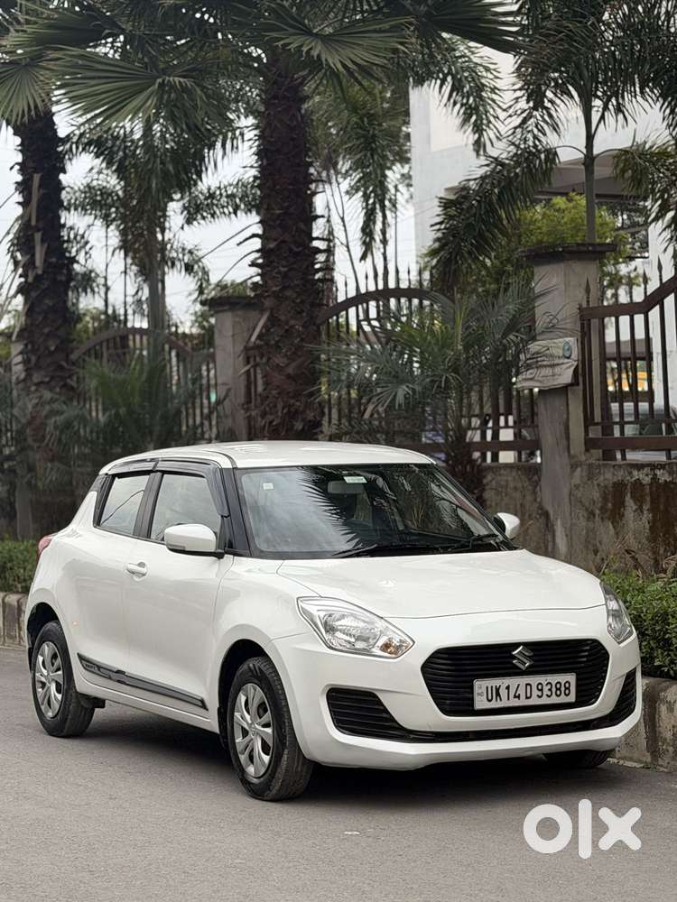 Maruti Suzuki Swift Vxi 1.2 Abs Bs-iv, 2018, Petrol