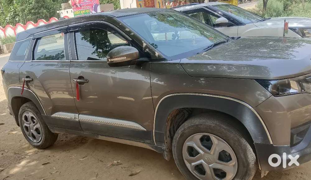 Maruti Suzuki Brezza Feb 2025 Model Petrol 20000 Km Driven