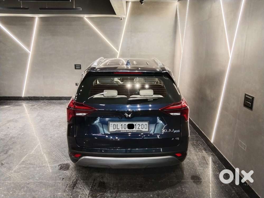 Mahindra Xuv700 2.0 Ax 7 Petrol At Luxury Pack Str, 2023, Petrol