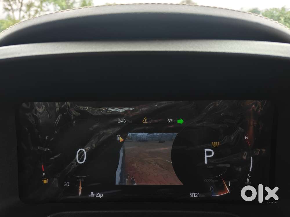 Mahindra Thar Roxx Ax7l Rwd At, 2025, Petrol