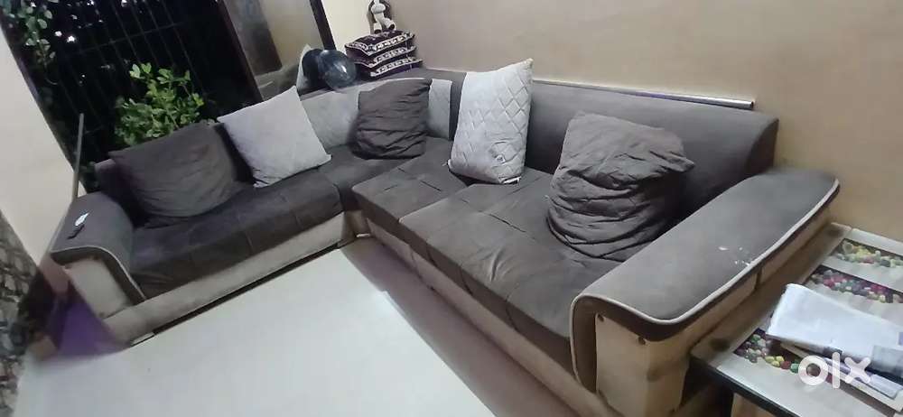 6 Seater comfortable sofa