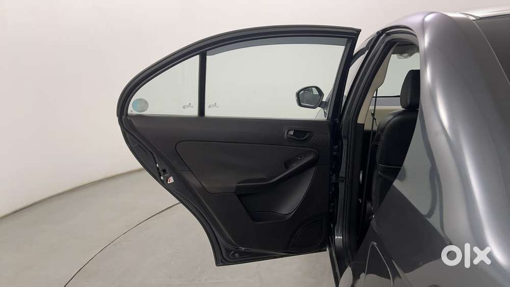 Tata Zest  Revotron 1.2t Xms, 2015, Petrol