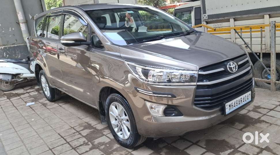 Toyota Innova Crysta 2.7 Gx At 8s, 2017, Diesel