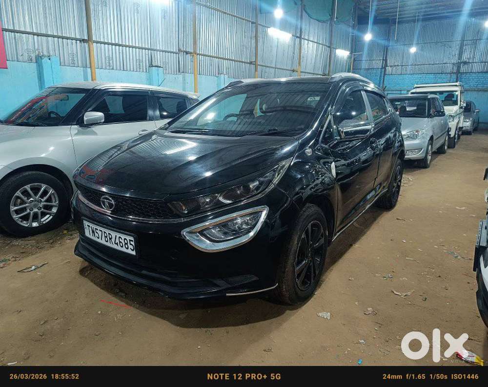 Tata Altroz 1.2 Xz Plus Dark Edition, 2023, Petrol