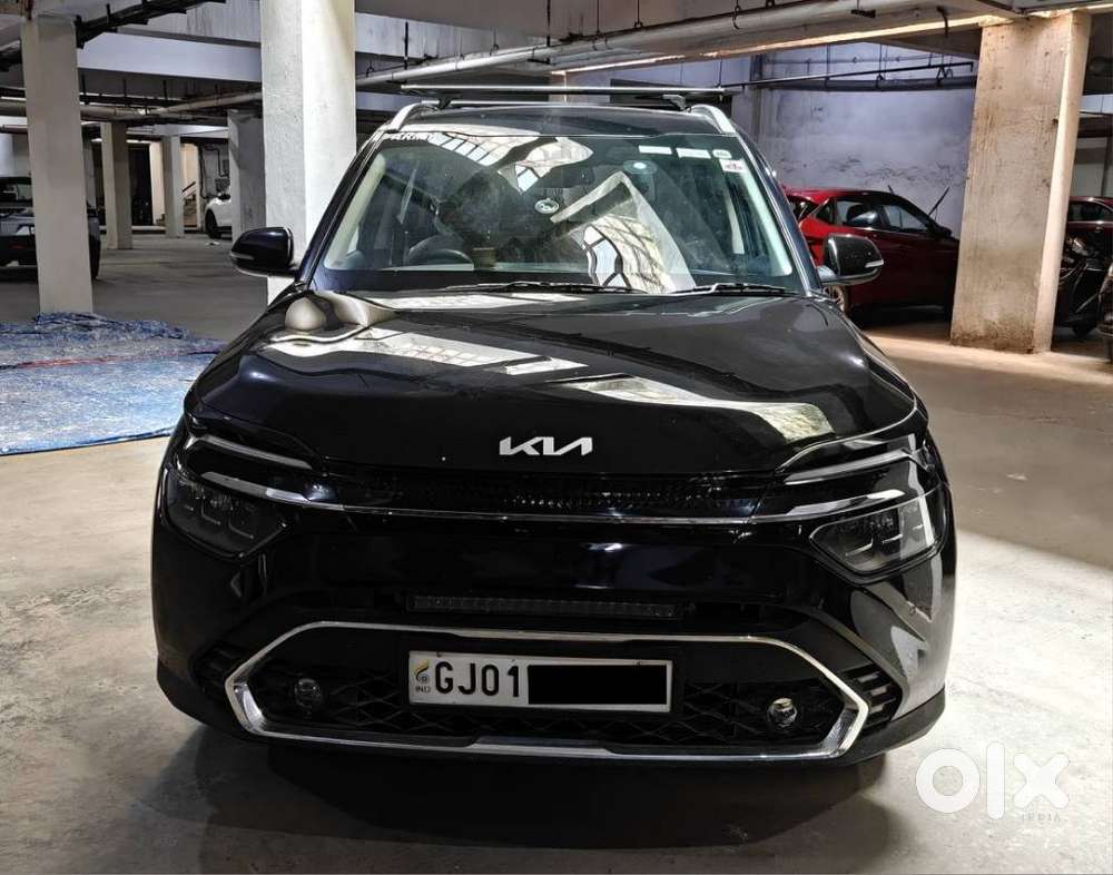 Kia Carens 1.4 Luxury 7 Str, 2022, Petrol