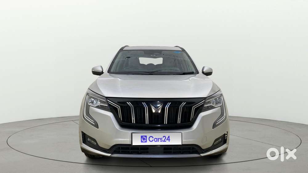 Mahindra Xuv700 2.0 Ax 7 Petrol Mt Str, 2021, Petrol