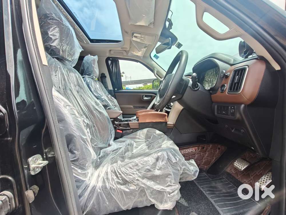 Mahindra Scorpio N, 2025, Petrol