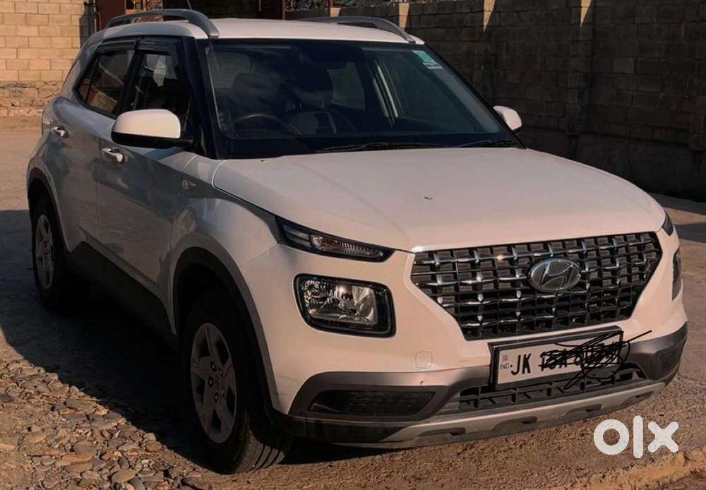 Hyundai Venue 2020 Petrol 44000 Km Driven