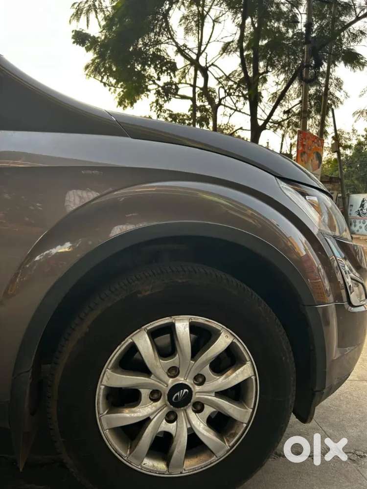 Mahindra Xuv500 2017 Diesel 99000 Km Driven