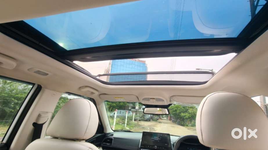 Mahindra Xuv 3xo Ax7 Diesel Mt, 2024, Diesel