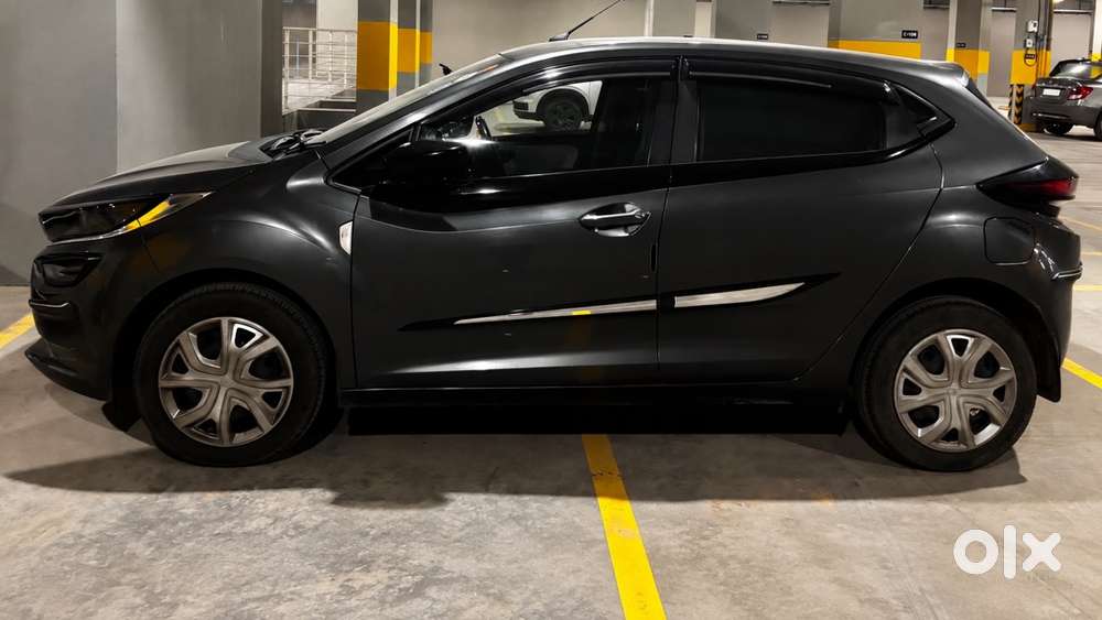 Tata Altroz Xm Plus Icng 2024 Model
