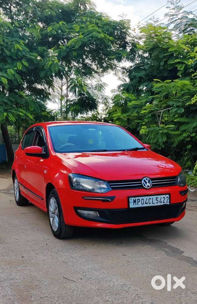 Volkswagen Polo Petrol Highline 1.6l, 2013, Petrol