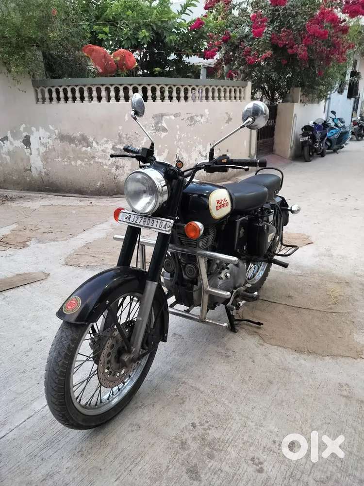 Royal Enfield Classic km driven 40000 2016 price negotiable