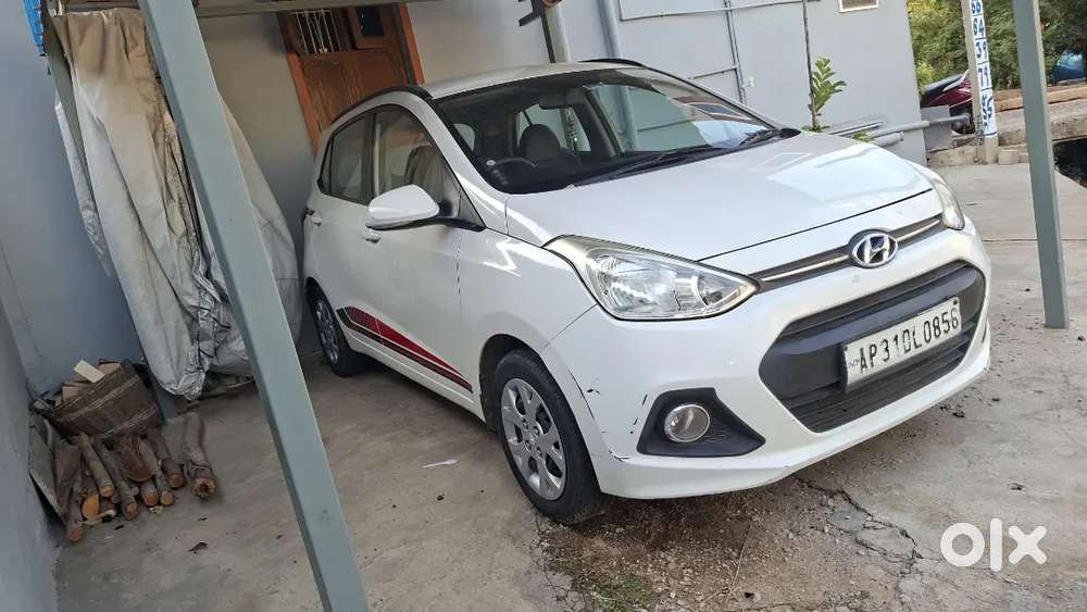 Hyundai Grand I10 2016 Petrol 19500 Km Driven