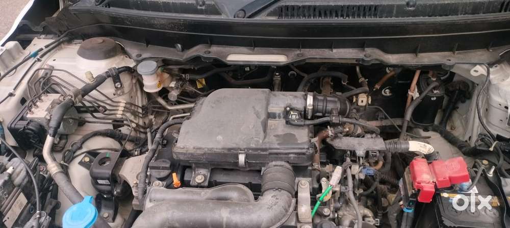 Maruti Suzuki Brezza 1.5 Zxi Smart Hybrid, 2022, Petrol
