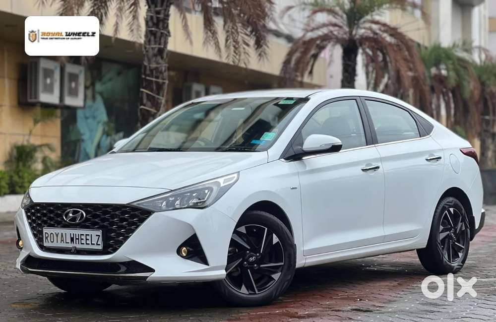 Hyundai Verna 1.5 Sx (o) Diesel At, 2022, Diesel