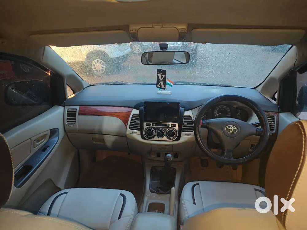 Toyota Innova Diesel 7 Seater 2011 Model 2012 Registration