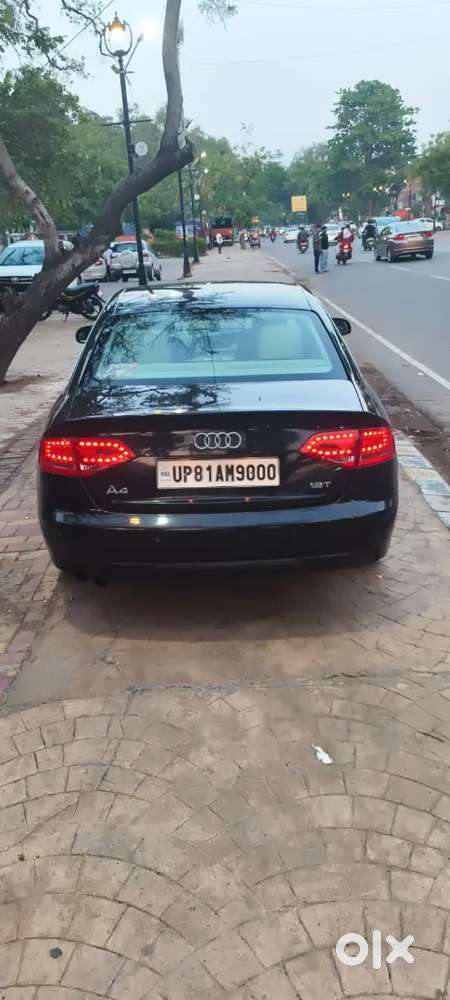 Audi A4 1.4 Premium 2011