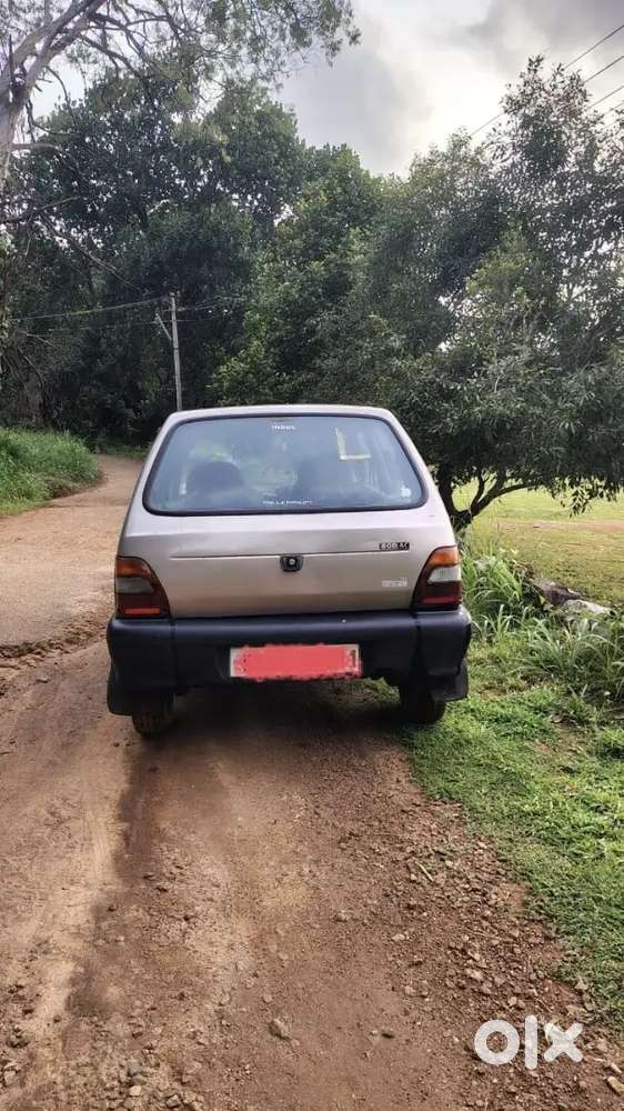 Maruti Suzuki 800 2003 Petrol Manual, Milage_20 To 22 Km /l