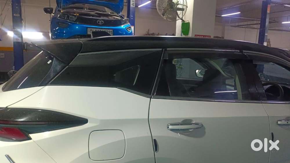Mahindra Xev 9e Pack Three (top Model), 2025, Electric