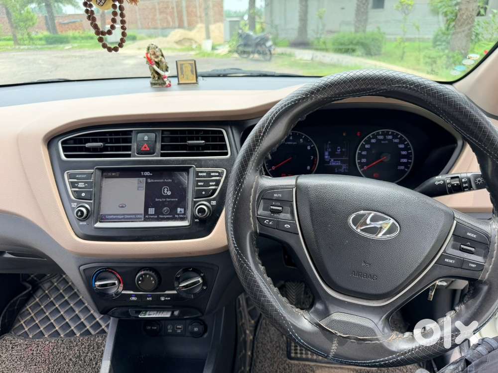 Hyundai I20 Sportz Petrol 2020