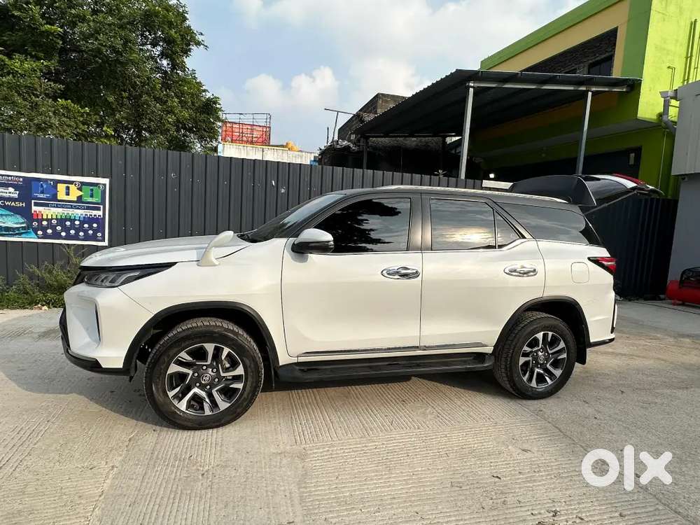 Toyota Fortuner Legender 4x4 2024 Vip Number 6999
