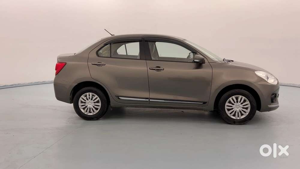 Maruti Suzuki Dzire 1.2 Vxi, 2017, Petrol