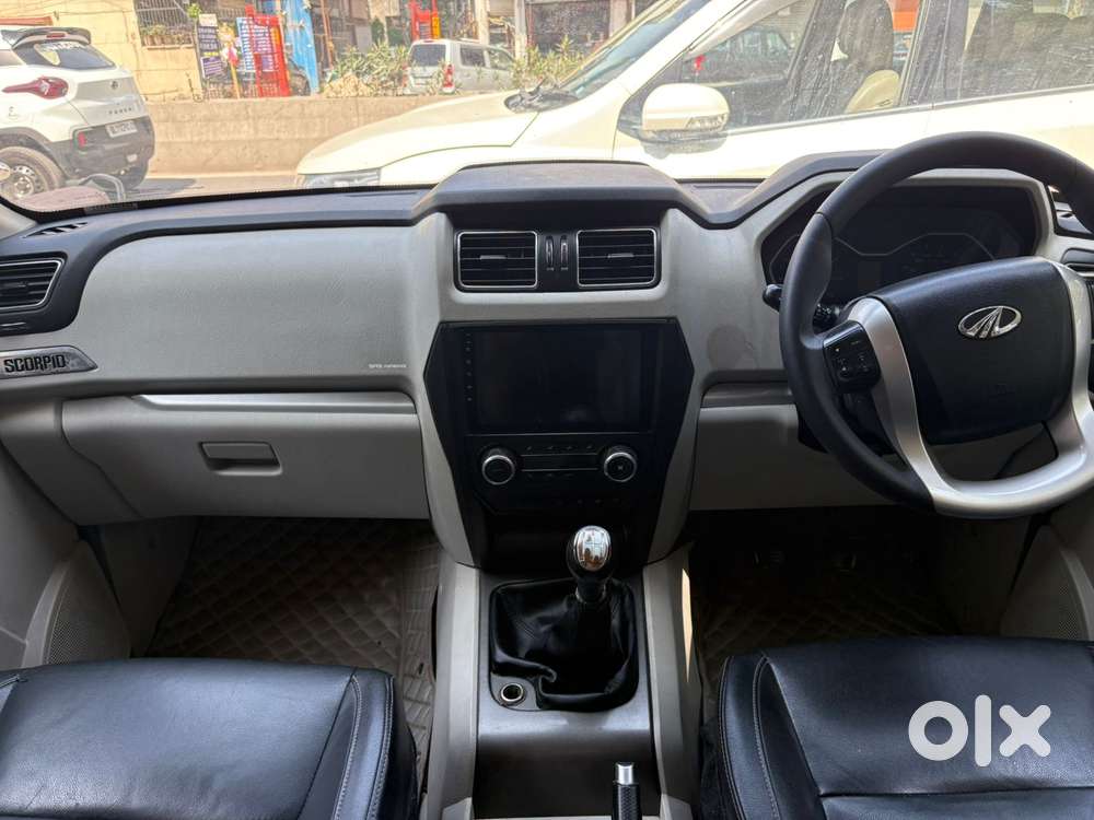 Mahindra Scorpio, 2017, Diesel