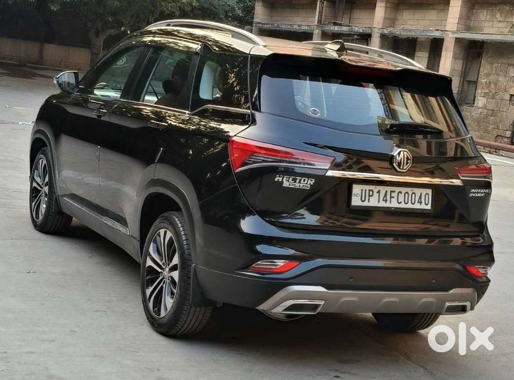 Mg Hector Plus Sharp Pro Blackstorm 1.5 Turbo Petrol Cvt 7 Str, 2022..