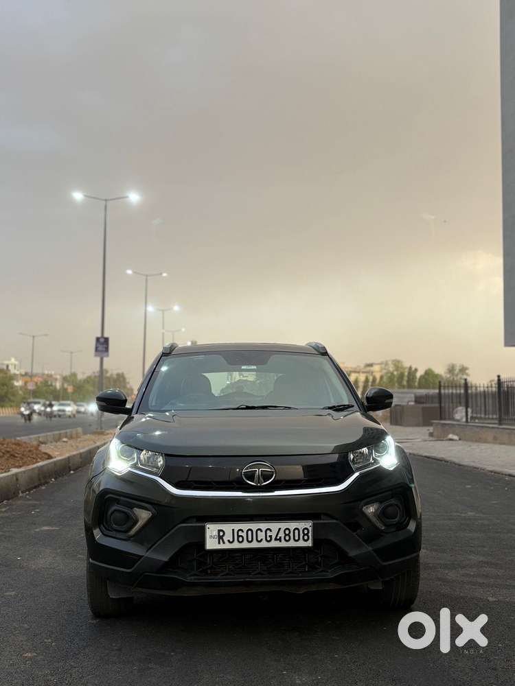 Tata Nexon 1.2 Revotron Xz Plus Hs Dark Edition, 2021