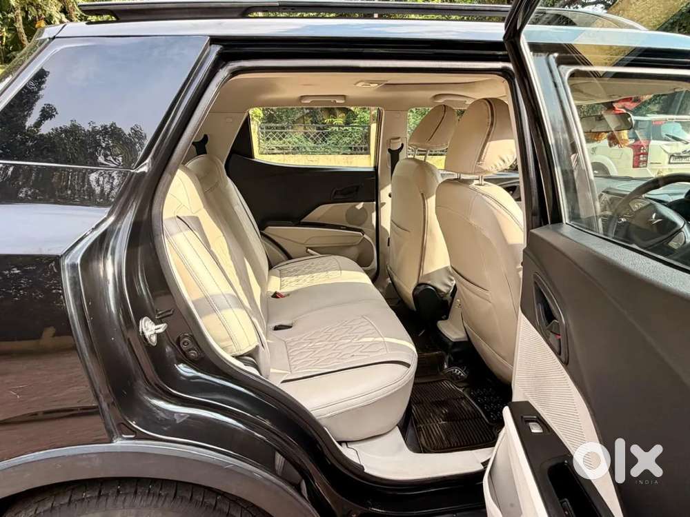 Mahindra Xuv300 W6 Diesel, 2022, Diesel