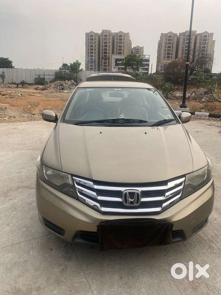  Honda City 2013 Model For Sale – Gold Color