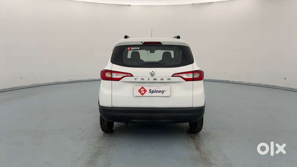 Renault Triber Rxl, 2022, Petrol