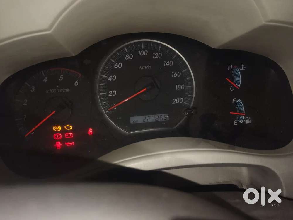 Toyota Innova Diesel 2013
