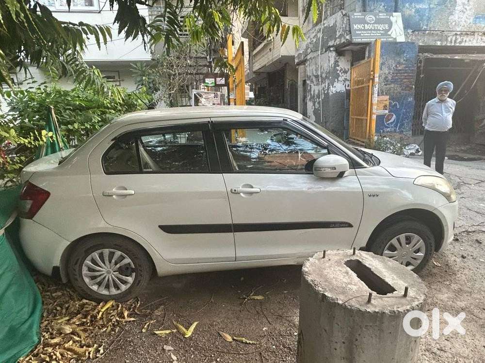 Maruti Suzuki Dzire 1.2 Vxi, 2012, Petrol