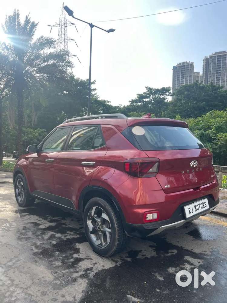 Hyundai Venue Sx Plus Turbo Dct, 2019, Petrol