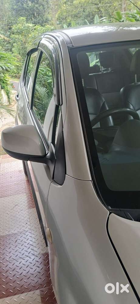 Maruti Ritz Petrol Manual 2011