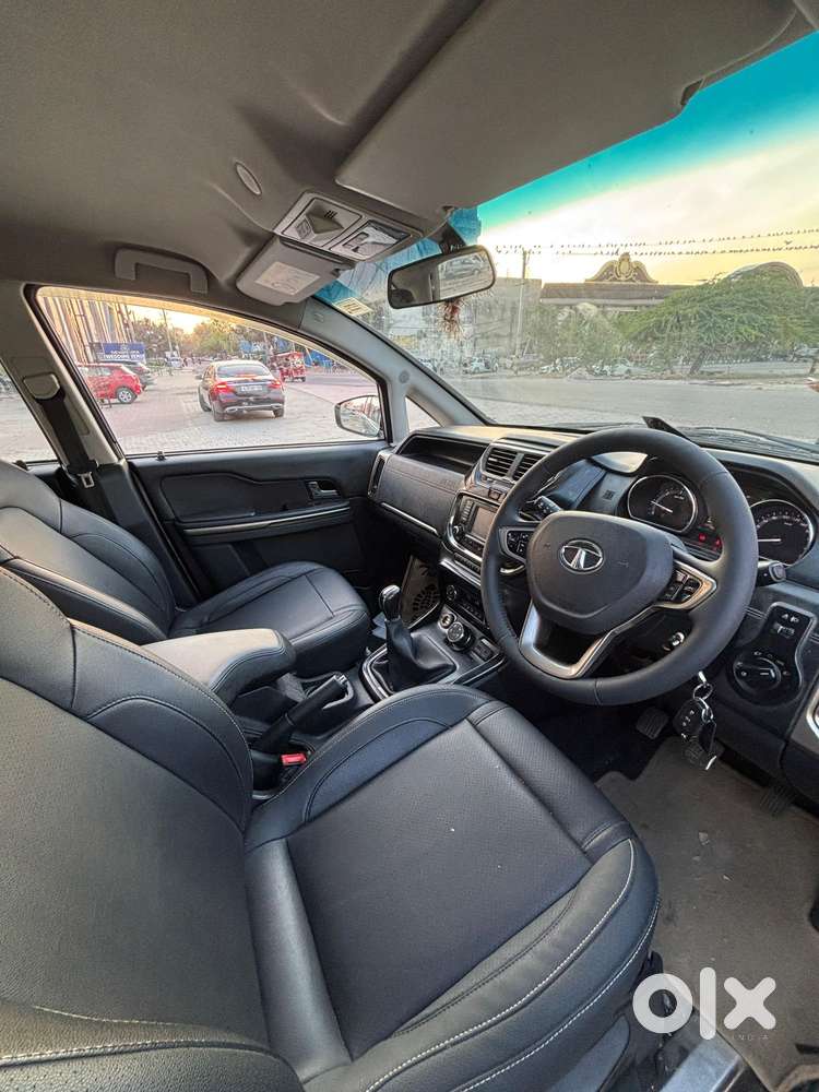 Tata Hexa 2.2 Xt 4x2 7 Str, 2017, Diesel