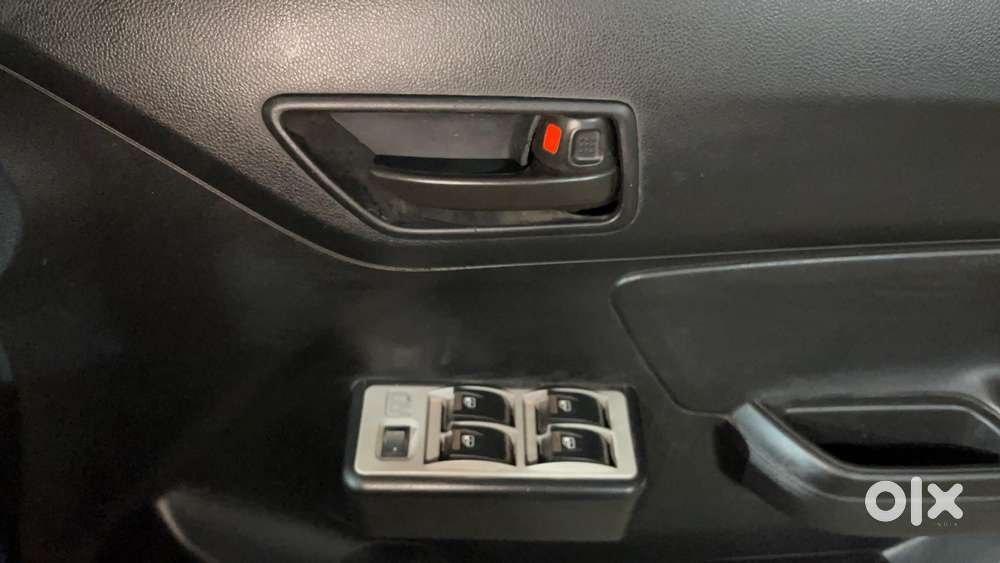 Maruti Suzuki Swift Vvt Lxi, 2023, Petrol