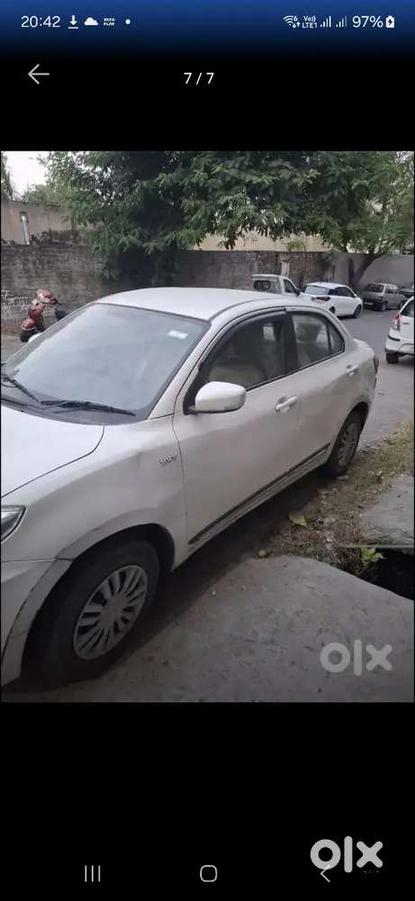 Maruti Suzuki Dzire 2018 Petrol 39000 Km Driven