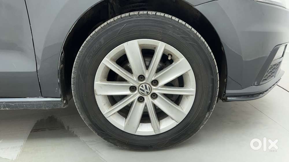 Volkswagen Vento 2013-2015 1.2 Tsi Highline At, 2016, Petrol