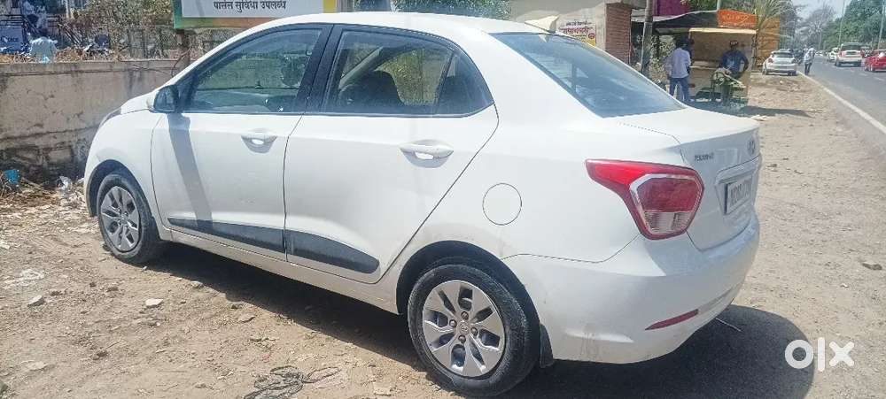 Hyundai Xcent 2015 Diesel Well Maintained
